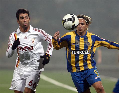 Galatasaray Deplasmanda Yendi Son Dakika Futbol Haberi