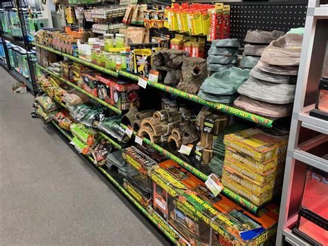 You might also like to browse our wide range of aquarium heaters, lights, pumps and filters, water. Store of the Month - February 2019 | Zoo Med Laboratories ...