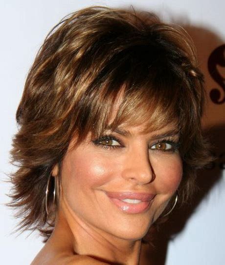 Round face short hairstyles for older women. Short haircuts for older women with round faces