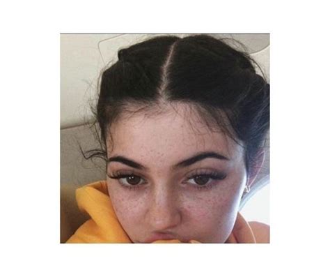 25 Most Popular Kylie Jenner No Makeup Photos 2022 Fabbon