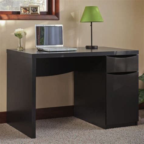 Create a home office with a desk that will suit your work style. Savvy and Inspiring black executive desk for sale just on ...