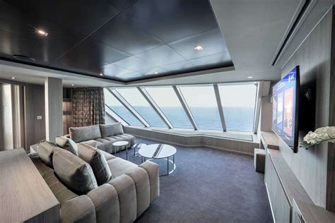These 6 Luxury Cruise Lines Have The Most Over The Top Suites At Sea