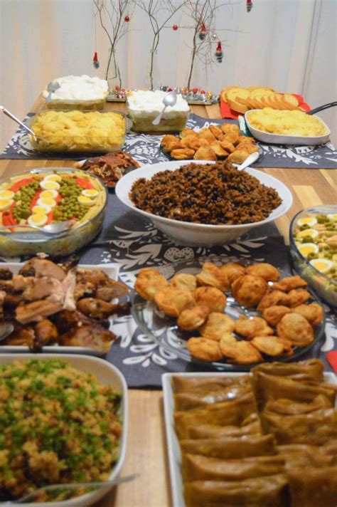 Pigs in blankets are another quintessentially british part of christmas dinner! How to spend a terrific Christmas | Soul food, Food, Buffet food