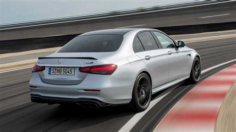 2021 Mercedes Amg E63 S Shows Its Born To Conquer The Autobahn