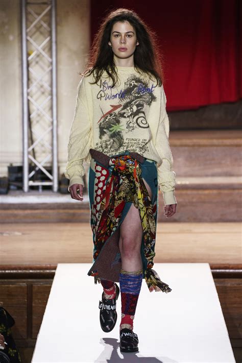Vivienne Westwood Fall 2019 Ready To Wear Fashion Show Collection See