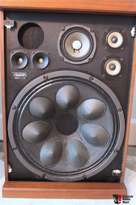 Vintage Jvc Four Way Speakers Model 5345 15 Woofer Excellent Condition