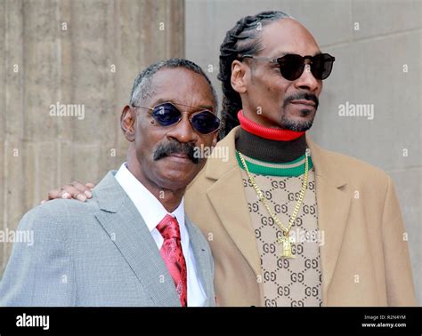 Where Is Snoop Dogg Parents From