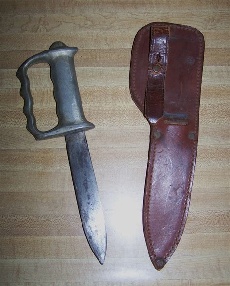 Ww2 Usmc Knuckle Trench Fighting Knife Australia For Sale At