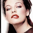 Celebrity HQ Wallpapers: Milla Jovovich Photo Album.