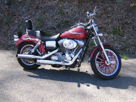 Darum haben wir ein motorrad für all jene erschaffen, die es weniger geradlinig lieben: 2004 Super Glide FXD - Harley Davidson Forums