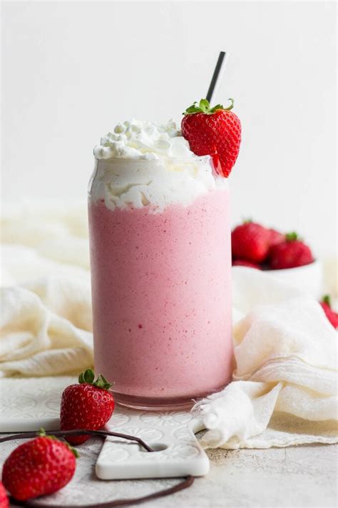 Easy Strawberry Milkshake Food With Feeling