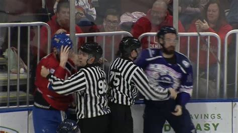 peoria native rivermen rookie mcpherson s first pro fight youtube