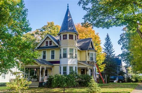 Westfield Ny Victorian Farmhouse Victorian Style Homes Victorian Homes
