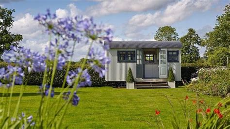 Brook Cottage Shepherd Huts Brookcottagehuts Profile Pinterest