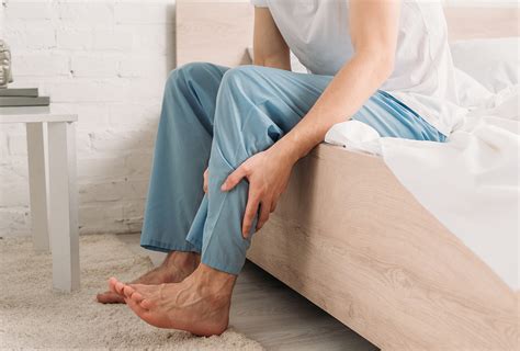 Leg Pain Causes Symptoms Diagnosis And Treatment