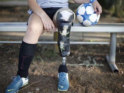13 Year Old Soccer Player Overcomes Left Leg Amputation Usa Today