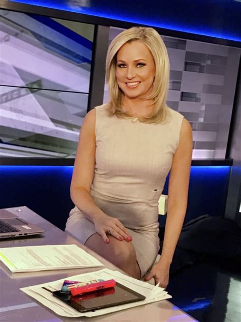 Pin On The Beautiful Women Of Fox News