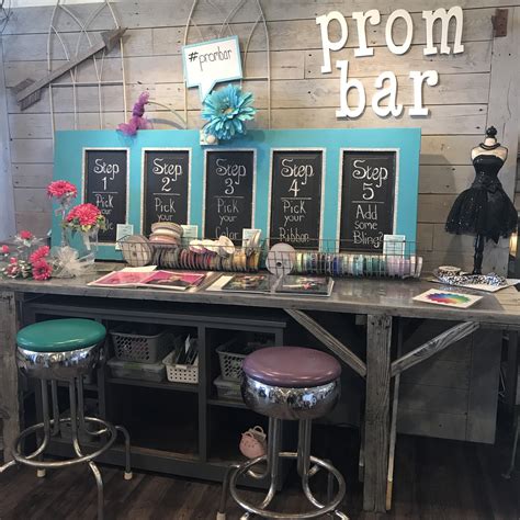 prom 2019 the perfect prom flowers blossom town florist floral delivery 56283