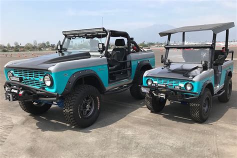 1968 Ford Bronco And Mini Me Autometer