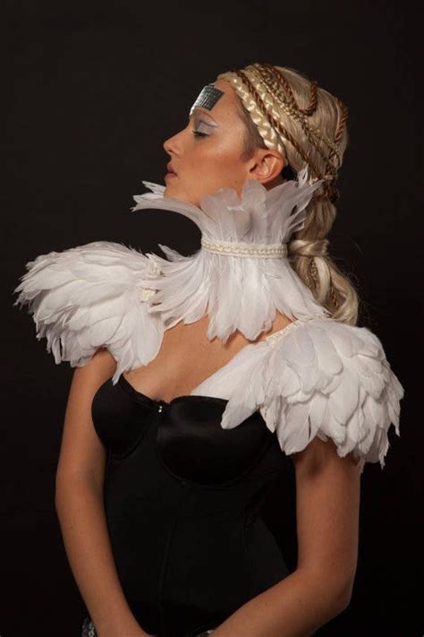 White Feather Collar Large Feather Choker Neck Corset Feather Fashion