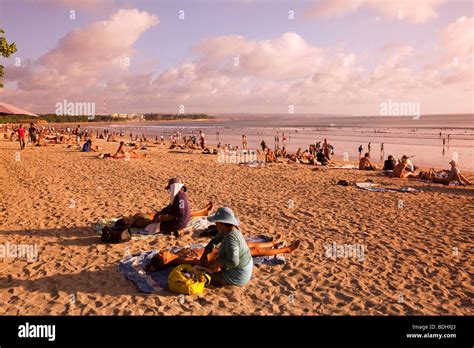 Bali Massage Kuta Beach Indonesia Banque De Photographies Et Dimages à Haute Résolution Alamy
