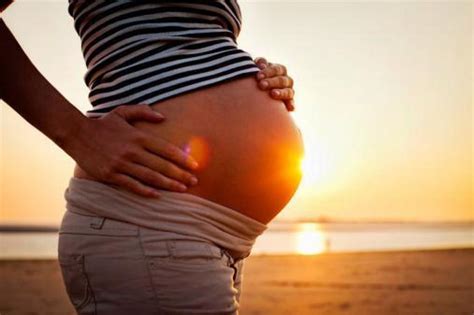 Can You Get Pregnant When Youre Pregnant Already The Rare Phenomenon