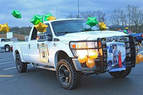 Gallery Greenbrier East High School Senior Parade Gallery Register