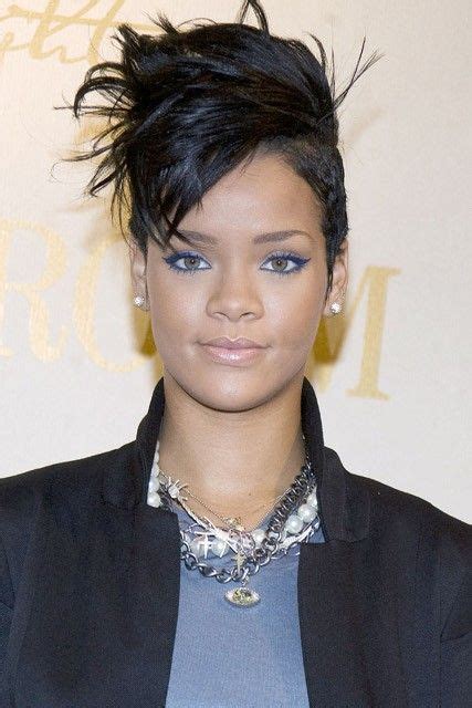 Rihanna Perfect Wavy Hair Short Natural Haircuts Tapered Haircut