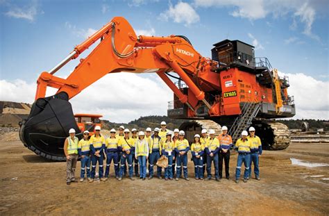 Worlds First Hitachi Ex8000 6 Backhoe Excavator Delivered To Stanwell