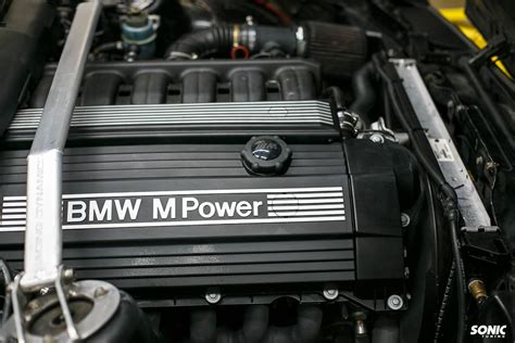 The engine sits low and back, balance is not effected, few issues with added steering links to get around the bank 2/driver side header, but found some things quote=roastbeef;22686906thats badass. BMW E30 M3 | S50 Motor Swap | BMW E30 M3 | S50 Motor Swap | Flickr