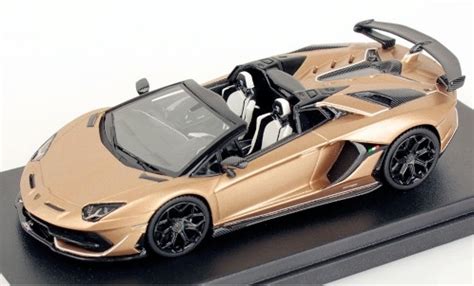 Modellino In Miniatura Lamborghini Aventador 143 Look Smart Svj