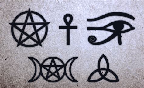 5 Wiccan Symbols For Protection You Should Be Using Now The Moonlight