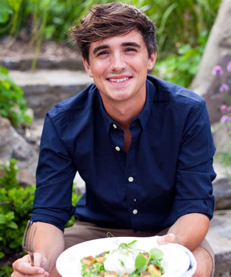 Maybe you would like to learn more about one of these? Meet Donal Skehan, Host of "Food Network Star: Kids" - DuJour