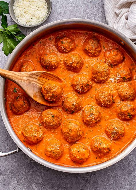 Turkey Meatballs In Roasted Red Pepper Sauce Recipe Runner