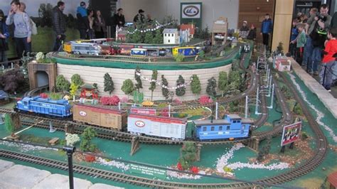 Excellent Lgb Club Of Chicago Layout O Gauge Railroading On Line Forum