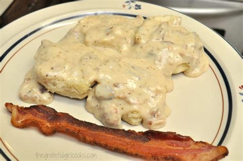 Southern Bacon Gravy For Biscuits The Grateful Girl Cooks