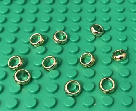 Lego 10 Pieces Chrome Gold Ring 1x1 Mini Figures Utensil From Lord Of