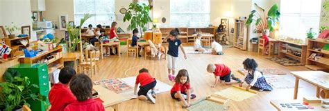 Inside The Montessori Classroom Stepping Stones Montessori In East