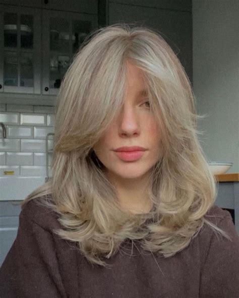 36 Trendy Curtain Bangs Look Incredible On Everyone — Blonde Haircut