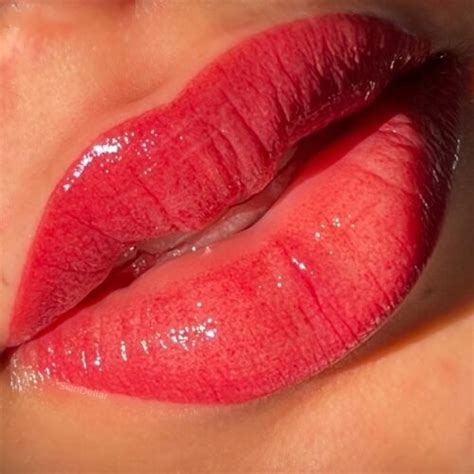 Full Lip Blush Tattoo The Secret To Perfect Plump Lips Sian Dellar