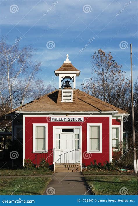 Red School House Stock Image Image Of Traditional Historic 1753547