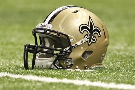 No team better depicted that frustration than the 2001 saints. A Brief History Of Saints Logos - Canal Street Chronicles