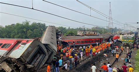 nearly 300 dead in india train crash archyde