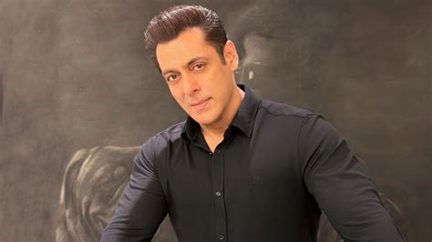 Salman Khan Issues Warning Against Fake Casting Calls Using His Name