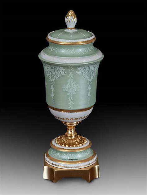 Mg 21261 Porcelain Urn David Michael Furniture