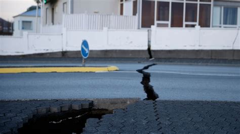 Inside Iceland ‘ghost Town As Earthquakes Spark Evacuation And Magma