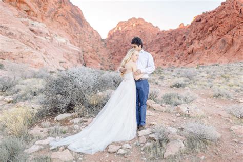 Wedding Anniversary Session At Red Rock Canyon Nevada