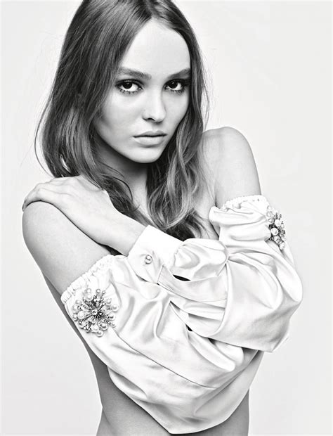 Sounds perfect wahhhh, i don't wanna. Lily-Rose Depp - Photo SHoot for Chanel Fall/Winter ...