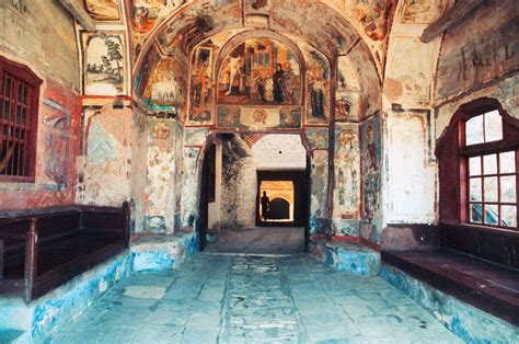 Hilandar Monastery Portal Αγιογραφιες στην εισοδο της Μονη Χιλανδαριου