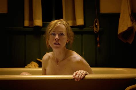 Shut In Star Naomi Watts Cant Escape Bathtub Horrors